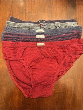 Hanes Classics Men's Cotton Blend Bikini Briefs